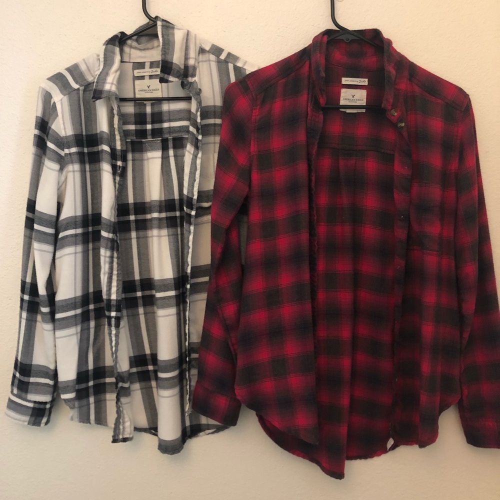 XS American Eagle Plaid Shirts